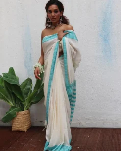 Abhaya Handwoven Linen Cotton Jamdani Saree - Uma