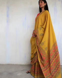 Ahana Handprinted Cotton Saree - Ajooni