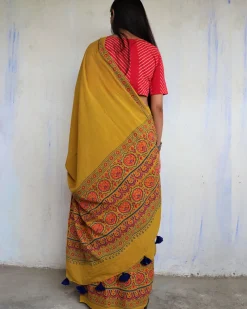 Ahana Handprinted Cotton Saree - Ajooni