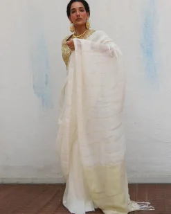 Ammini Handwoven Linen Zari Saree - Onam