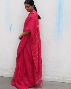 Azalea Fantasy Handwoven Linen Saree - Everyday Beautiful