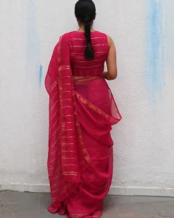 Azalea Fantasy Handwoven Linen Saree - Everyday Beautiful