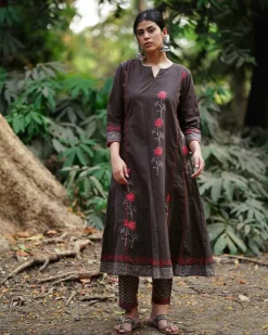 Badal Si Tu Brown Block Printed Cotton Kurti - WW