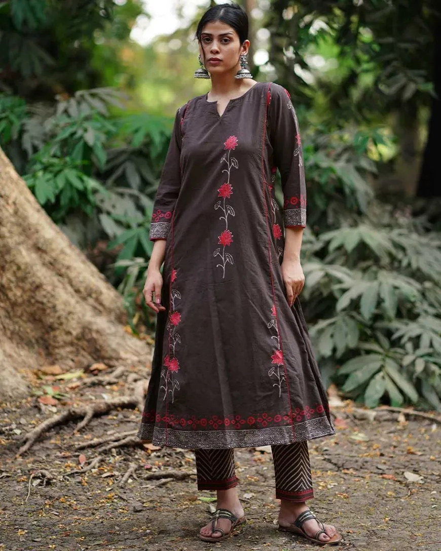 Badal Si Tu Brown Block Printed Cotton Kurti - WW