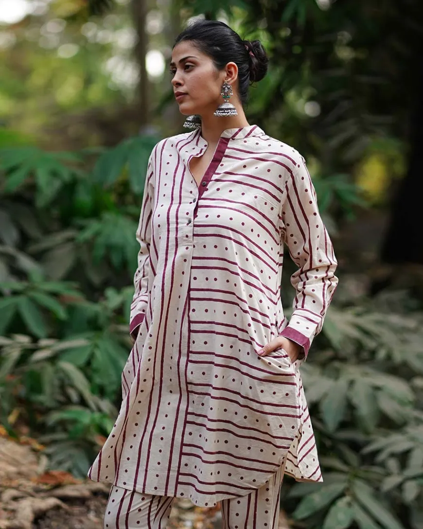 Bhanwar Si Tu Ivory Block Printed Cotton Kurta set - WW