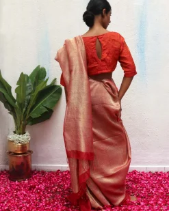 Bibha Maroon Handwoven Linen Zari Saree - Eknoor