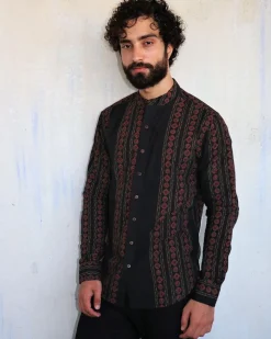 Black & Red Blockprinted Men'S Shirt
