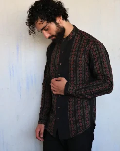 Black & Red Blockprinted Men'S Shirt