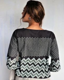 Black Block Printed Crop Top Blouse
