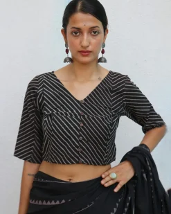 Black Cotton Crop Top Blouse