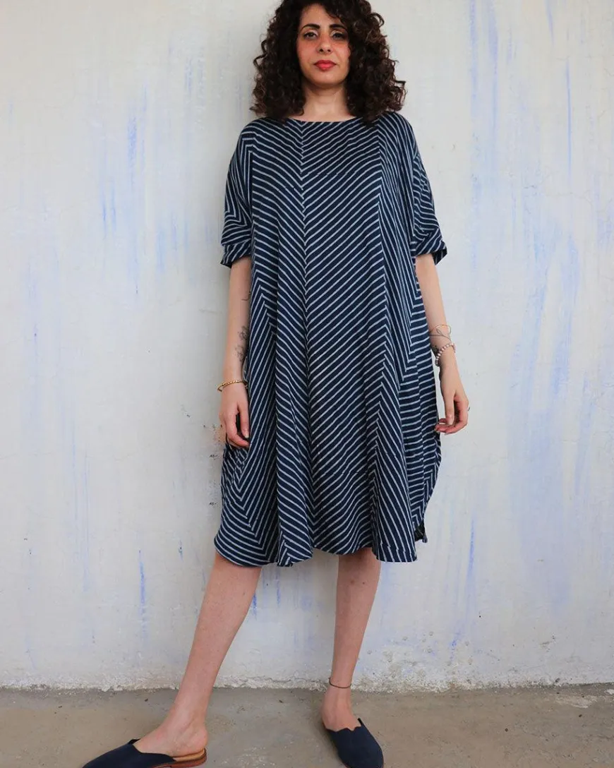 Blue Zigzag Blockprinted Cotton Freesize Dress