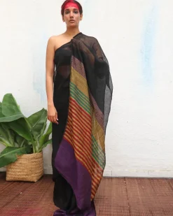 Devakanya Handwoven Linen Saree - Kaali