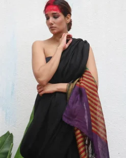 Devakanya Handwoven Linen Saree - Kaali