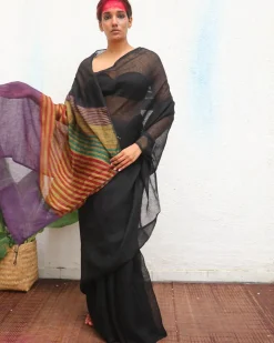 Devakanya Handwoven Linen Saree - Kaali