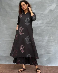 Dewlit Glow Blockprinted Cotton Kurti