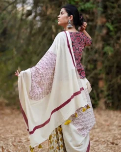 Dil-Navaaz Ivory Block Printed Cotton Saree - WW