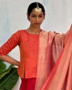 Dipti Handwoven Linen Zari Blouse - Eknoor