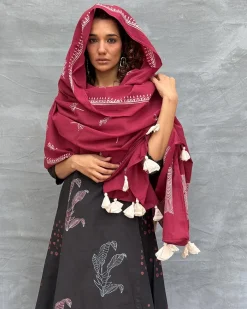 Flicker of Fireflies Blockprinted Cotton Dupatta
