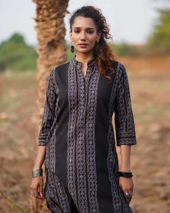 Gentle Flutter Blockprinted Cotton Kurti-WWB