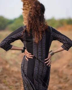 Gentle Flutter Blockprinted Cotton Kurti-WWB