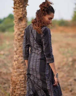 Gentle Flutter Blockprinted Cotton Kurti-WWB