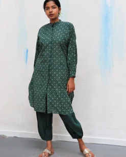 Green Diamond Block Printed Cotton Kurta Set Of 2 - For