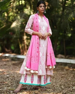 Gulmohar’s Grace Pink Block Printed Dupatta - MMG