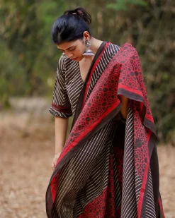 Gulon Mein Rang Brown Block Printed Saree - WW