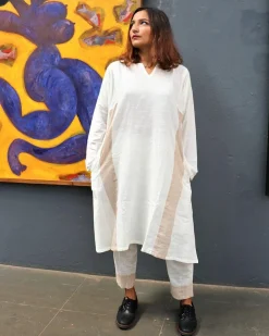 Handwoven Cotton Milk Kurta Set-Mog