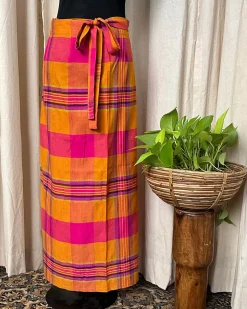 Handwoven cotton skirt - Love Despite