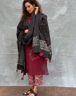 Hymn of Hills Blockprinted Cotton Dupatta