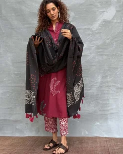Hymn of Hills Blockprinted Cotton Dupatta