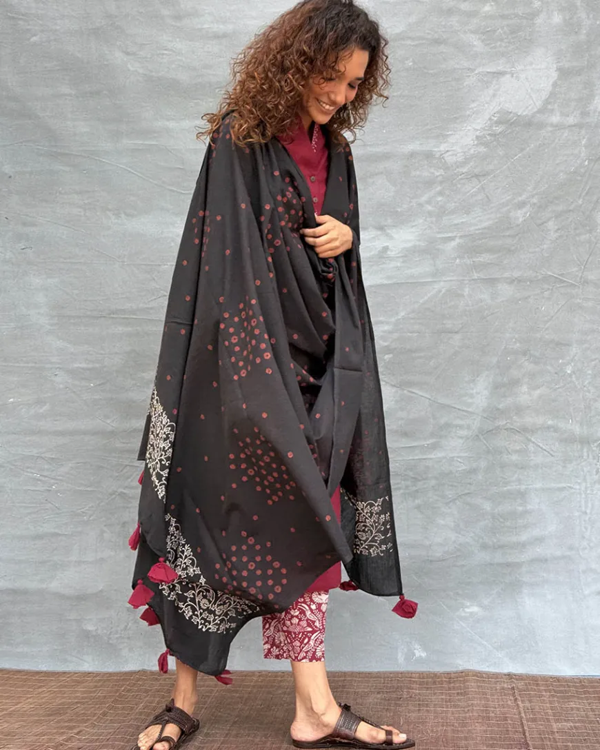 Hymn of Hills Blockprinted Cotton Dupatta