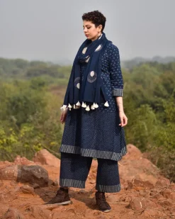 Indigo Flow Moonshine Blockprinted Cotton Dupatta - Awargi