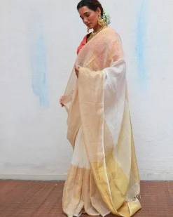 Indumukhi Handwoven Linen Zari Saree - Onam