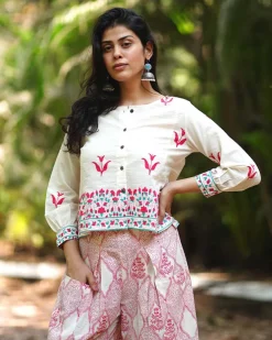 Iris’ Innocence Ivory Block Printed Blouse - MMG
