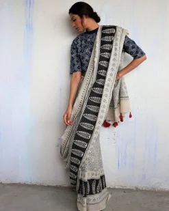 Ivory Black Border Block Printed Cotton Mul Saree - God