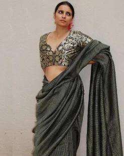 Jade Black Handwoven Linen Zari Saree - TOG