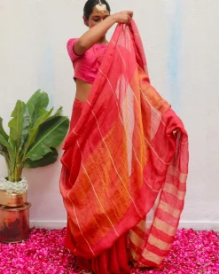 Jyotsna Maroon Handwoven Linen Zari Saree - Eknoor
