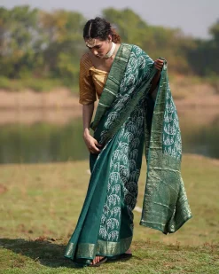 Madhurima Blockprinted Dola Silk Saree - RB