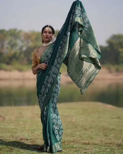 Madhurima Blockprinted Dola Silk Saree - RB