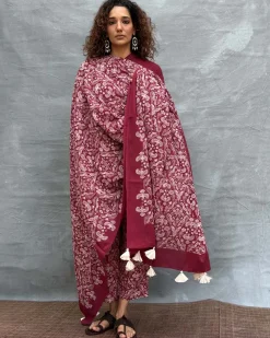 Melody of Meadows Blockprinted Cotton Dupatta