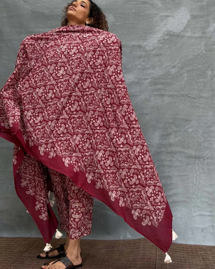 Melody of Meadows Blockprinted Cotton Dupatta