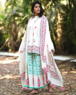 Mogra’s Magic Ivory Handblock Dupatta - MMG