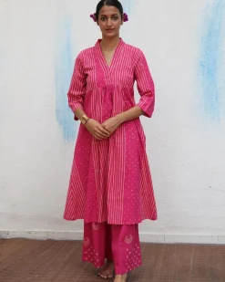 Mrinali Block printed Cotton Kurta Set - Flower Girl