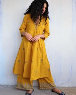 Mustard Block Printed Cotton Kurta Set Of 2 -Easy