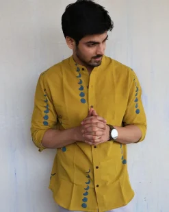 Mustard Eclipes Block-Printed Men'S Shirt
