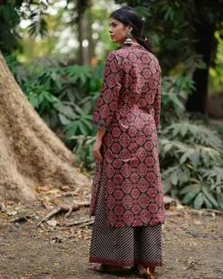 Nadi Si Tu Brown Block Printed Cotton Kurti - WW