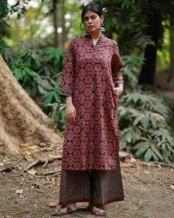 Nadi Si Tu Brown Block Printed Cotton Kurti - WW