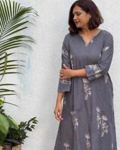 Nayab Block Printed Cotton Kurti